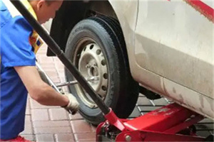 白碱滩附近拖车24小时服务热线电话