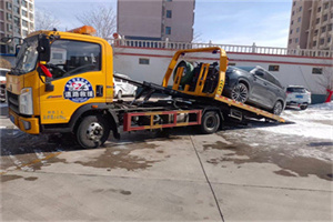 白碱滩救援拖车费用怎么算